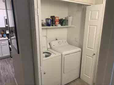 Looking for Roommate