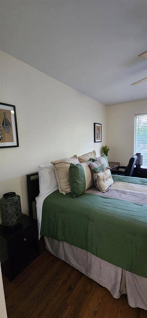 Furnished Room near Trident Medical