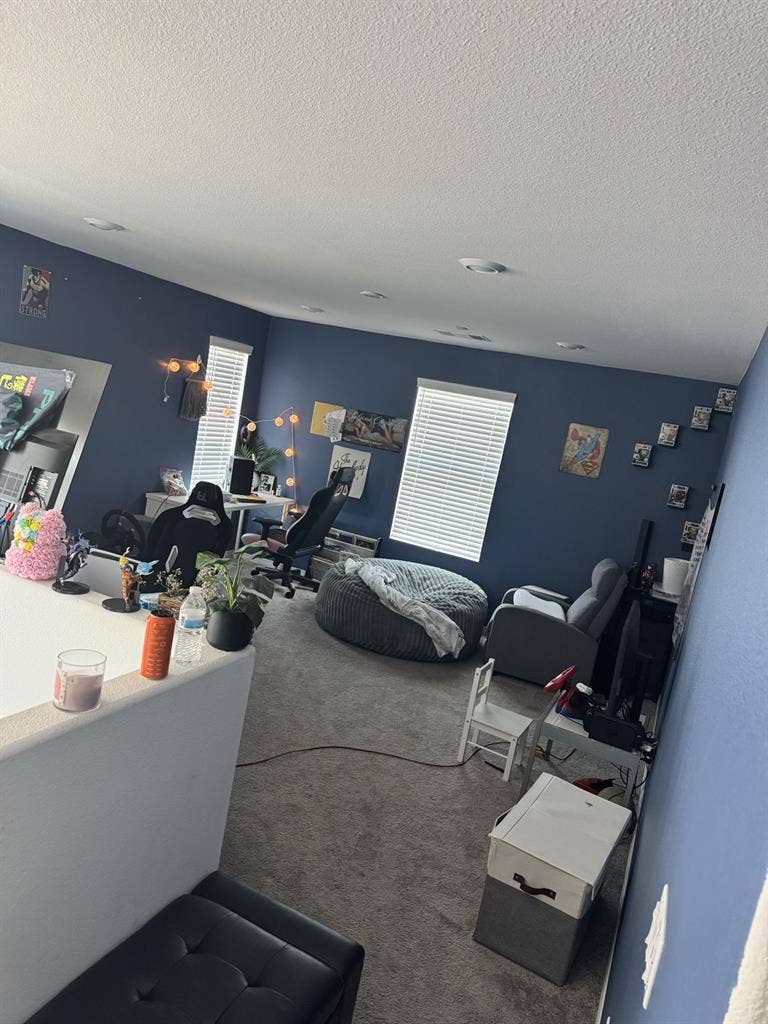 2 Rooms + Loft for rent
