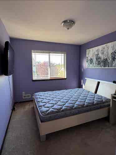 Private, Safe & Convenient Room