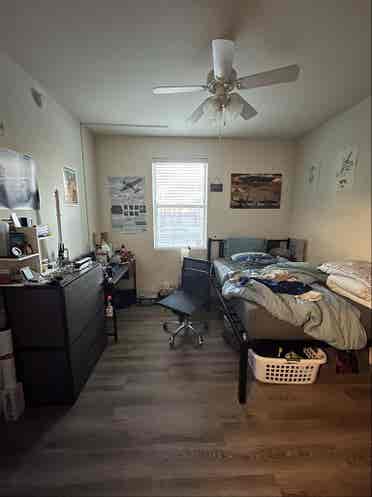 Private bedroom for rent
