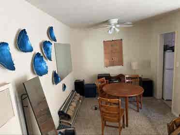 Room for rent in Belmont Heights