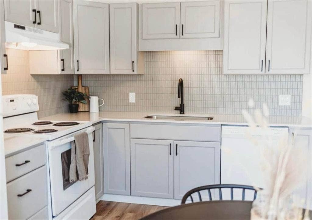 Room for sharing at Charlottetown