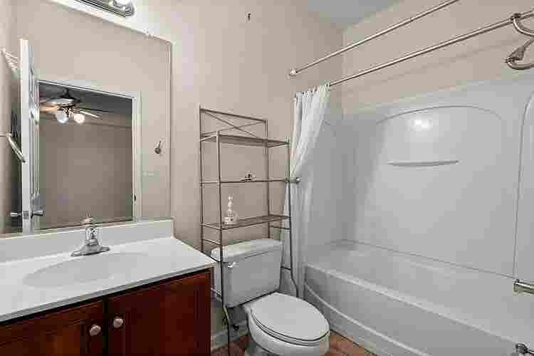 First Floor Room/Bathroom for Rent