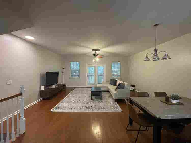 First Floor Room/Bathroom for Rent