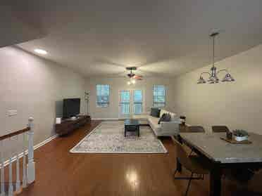 First Floor Room/Bathroom for Rent