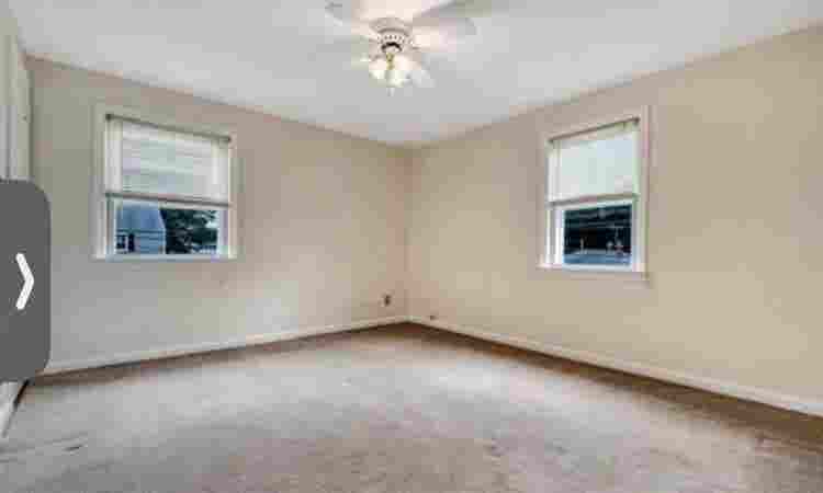 Big, beautiful room in Edison, NJ.
