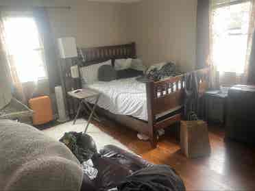 Big, beautiful room in Edison, NJ.
