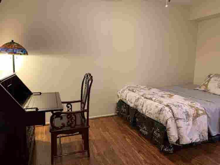 All bills paid Private 
Room & bath