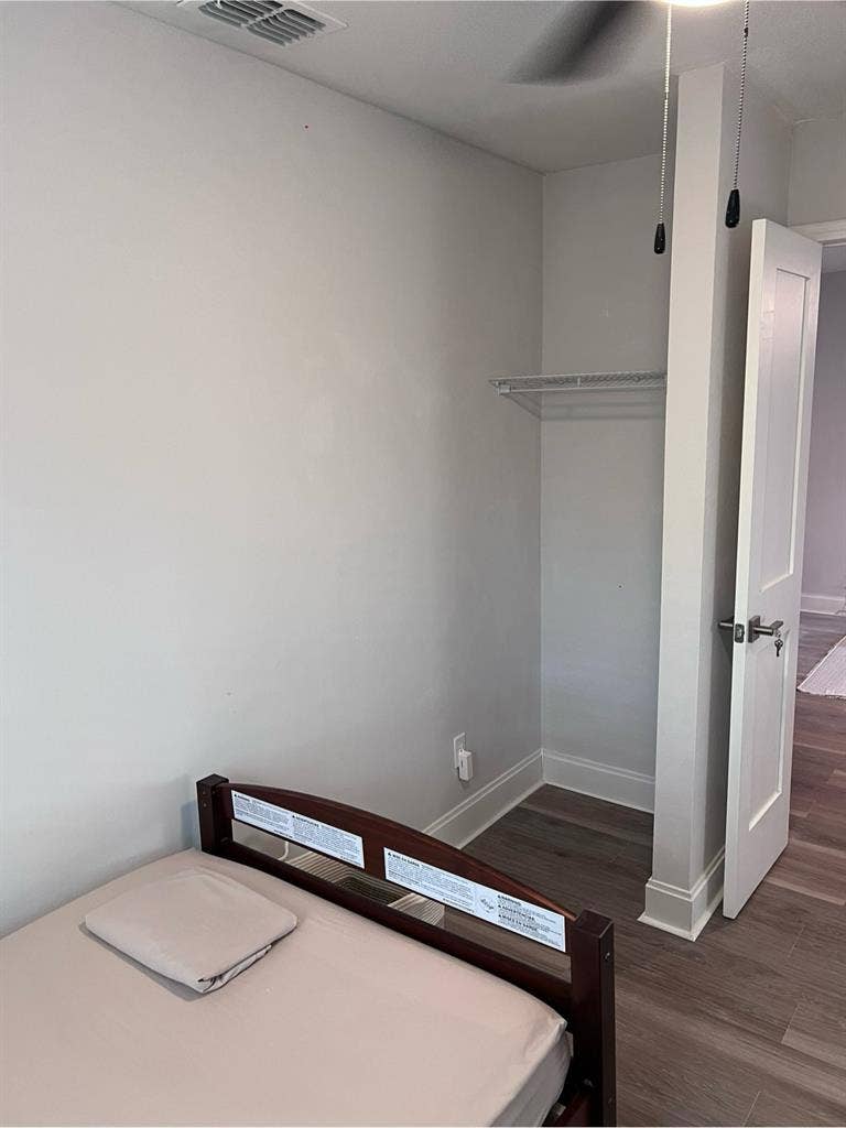 **
1st Month Rent Free**