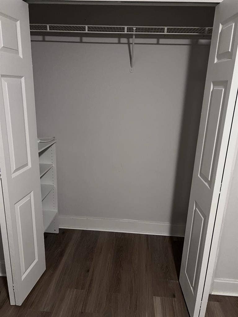 **1st month free rent**