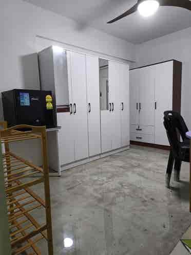 Spacious room for rent 3 persons