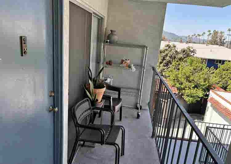 MOVE IN ASAP