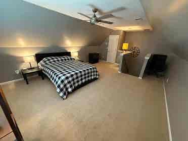 Nice room in Quiet neighborhood
