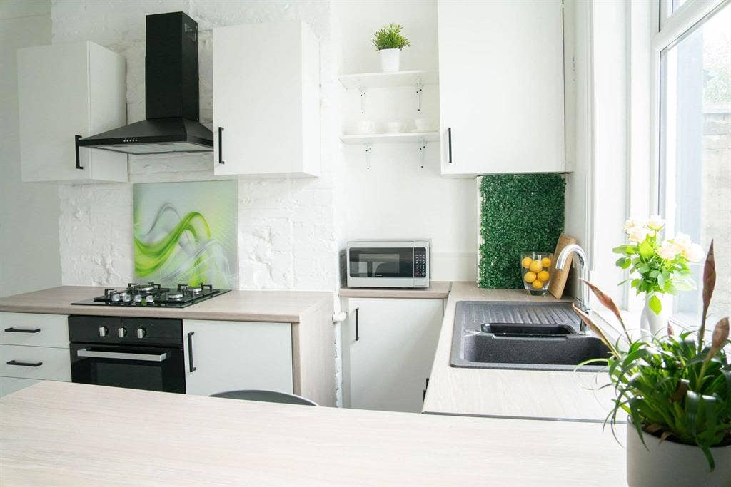 Double room with private bathroom
