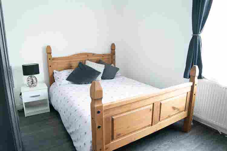 Double room with private bathroom