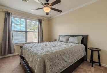 Townhouse Room