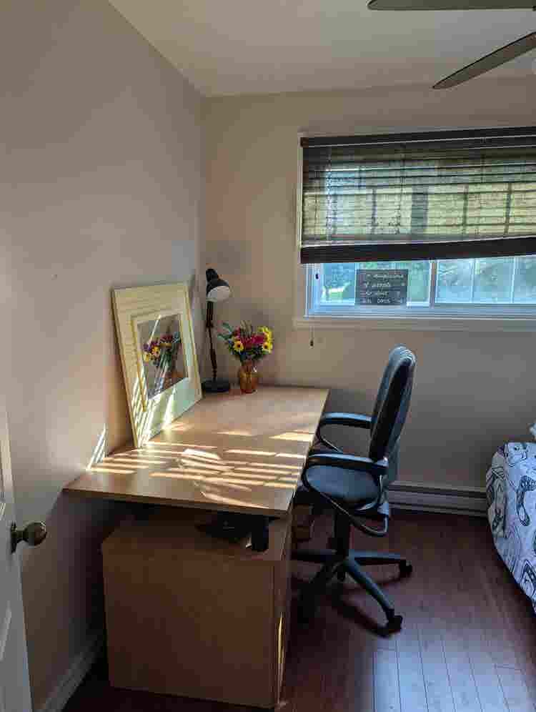 Two Spacious Rooms for Rent!