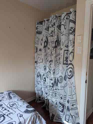Two Spacious Rooms for Rent!