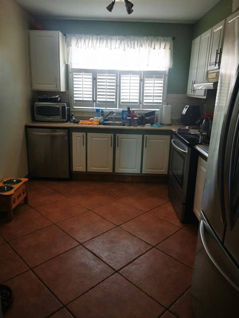 Two Spacious Rooms for Rent!