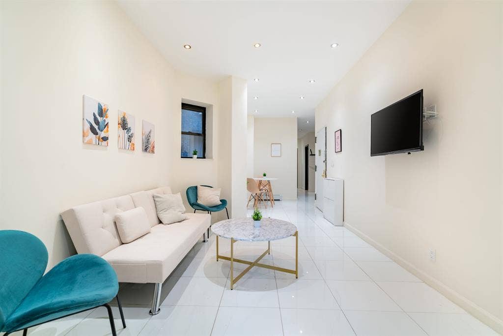 💜 Furnished Room in Manhattan 💜