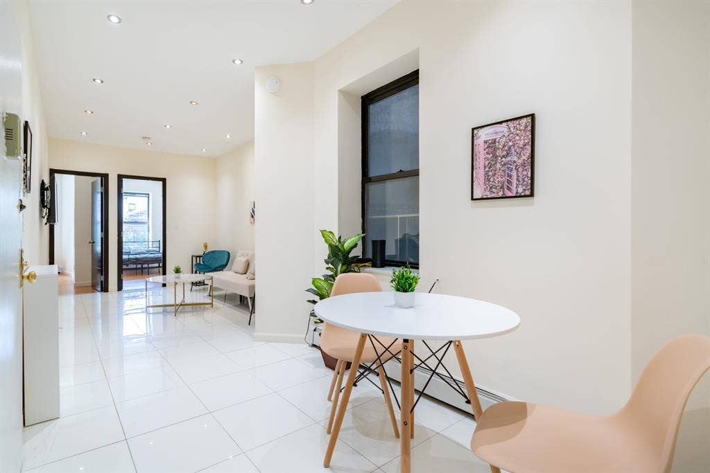 💜 Furnished Room in Manhattan 💜