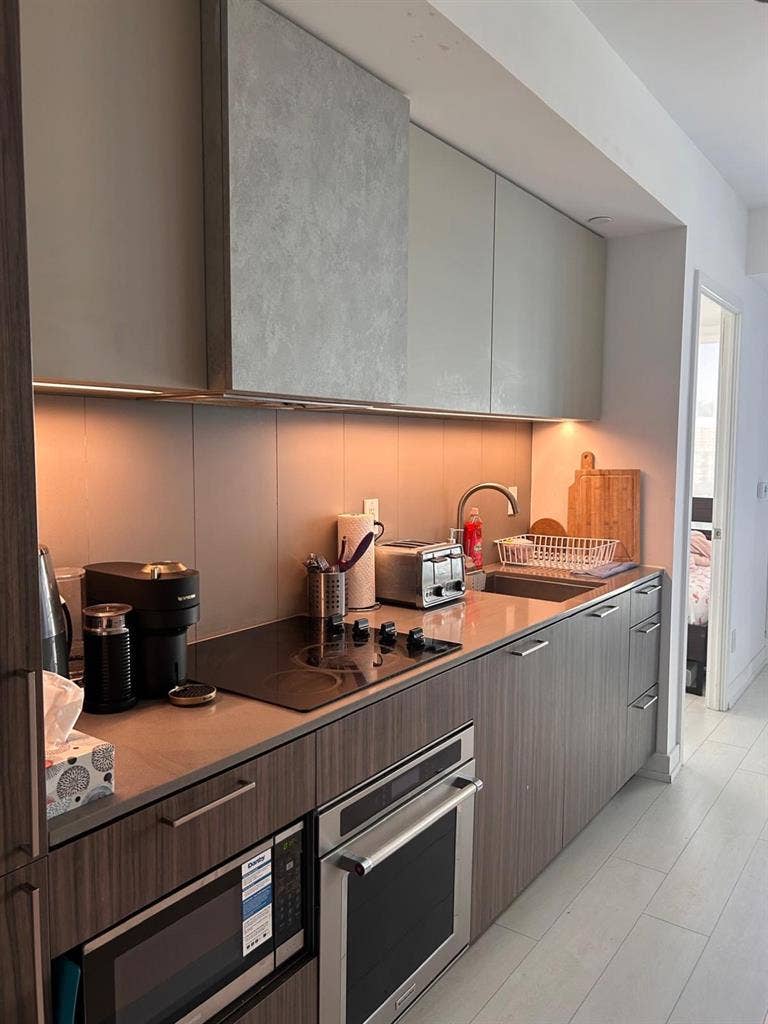 bd-1bth Condo