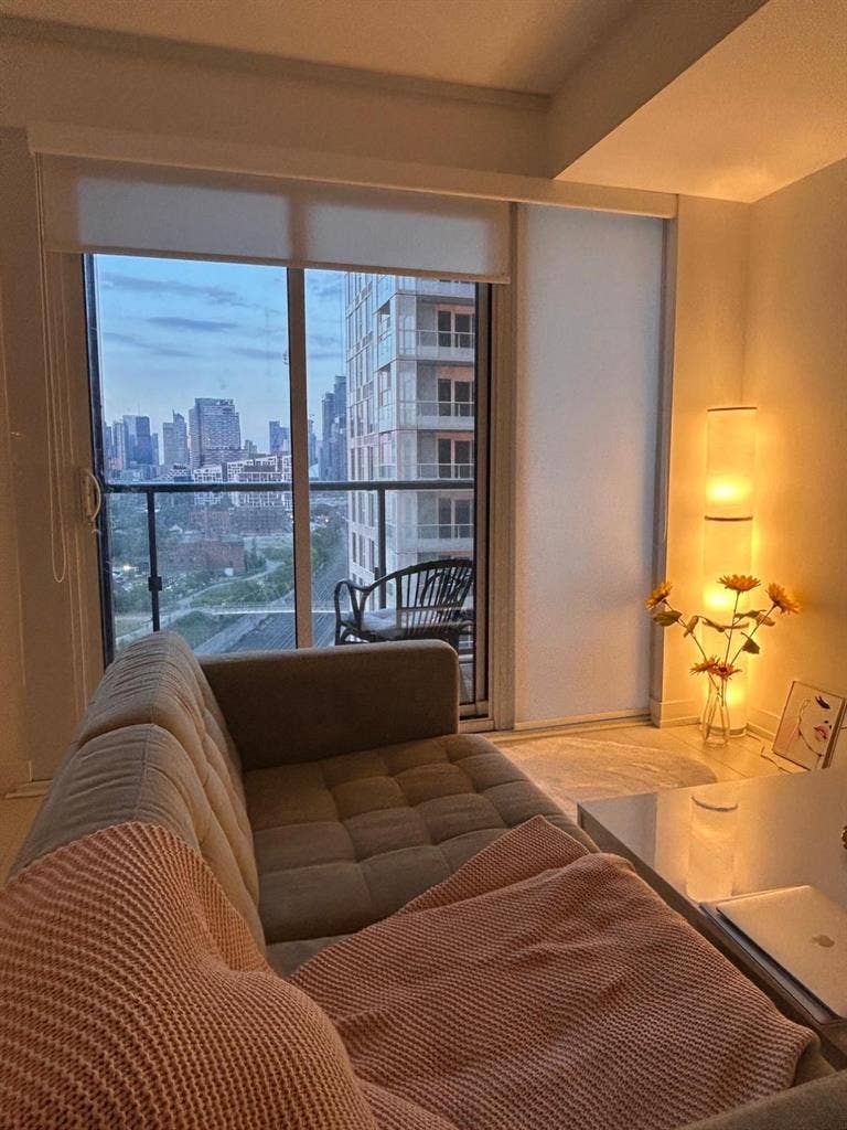 bd-1bth Condo