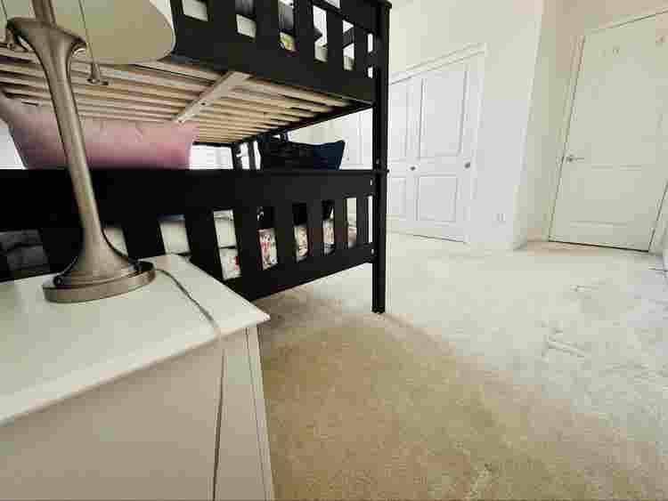 single room for leasing