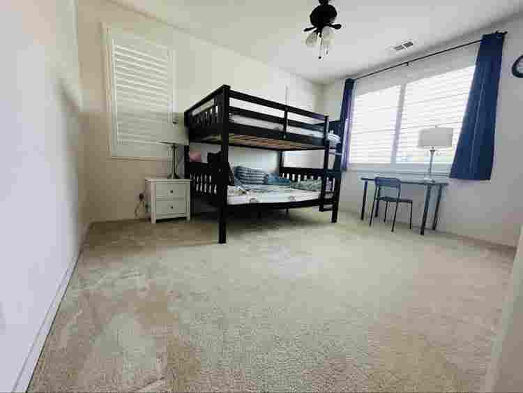 single room for leasing