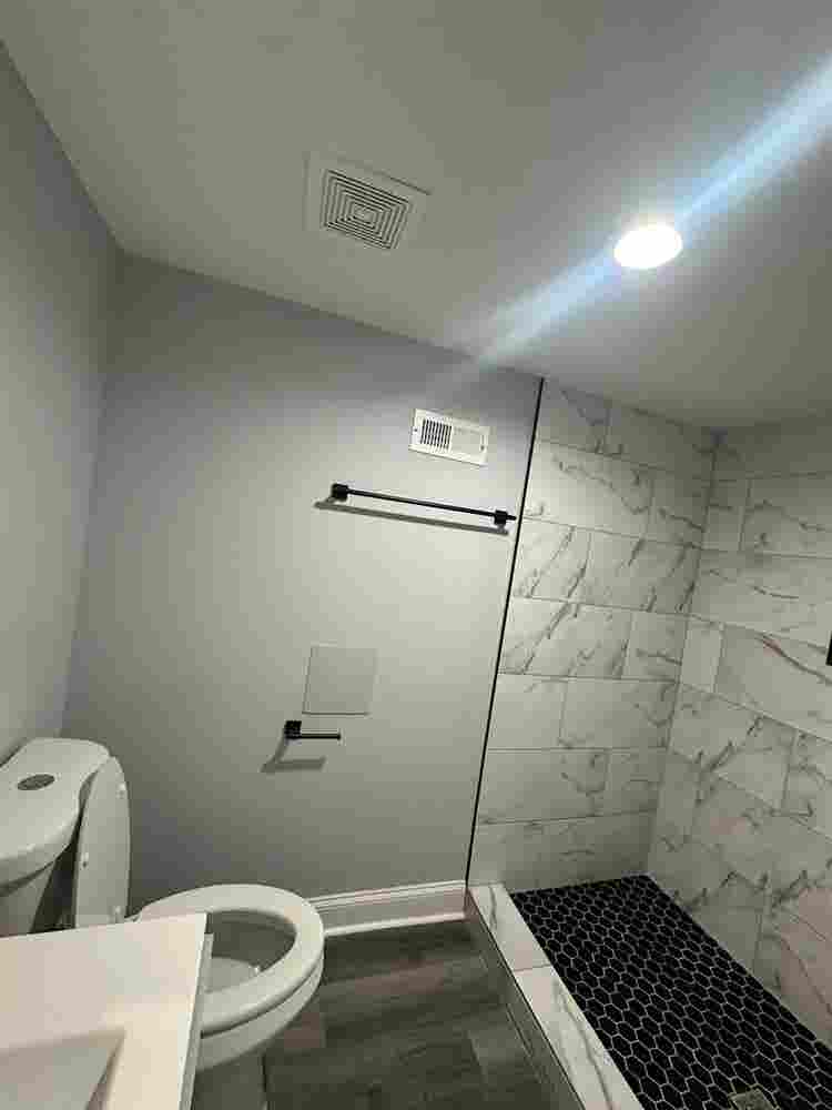Small Room in Baltimore