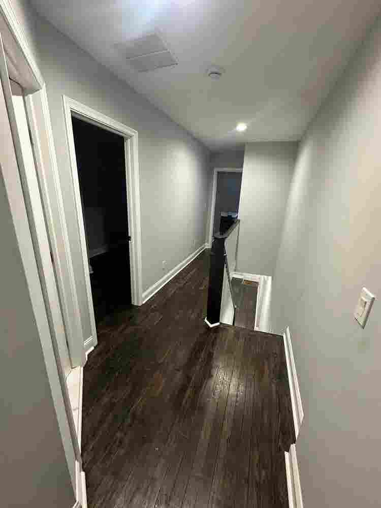 Small Room in Baltimore