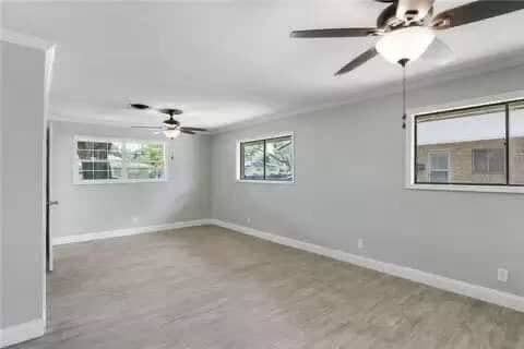 Room with private bathroom for RENT