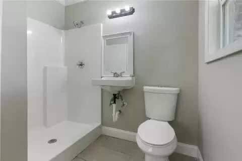 Room with private bathroom for RENT
