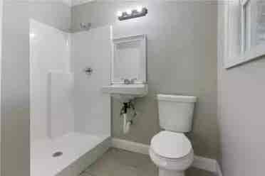 Room with private bathroom for RENT