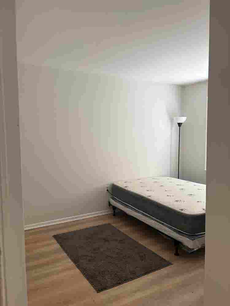 Room for Rent – Hyattsville MD
