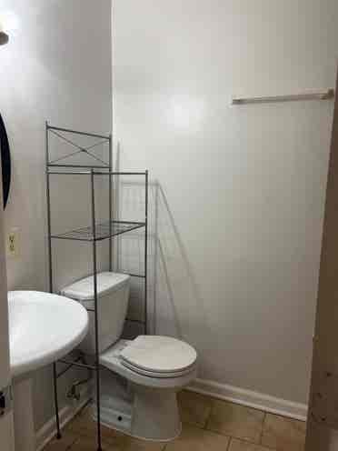 Room for Rent – Hyattsville MD