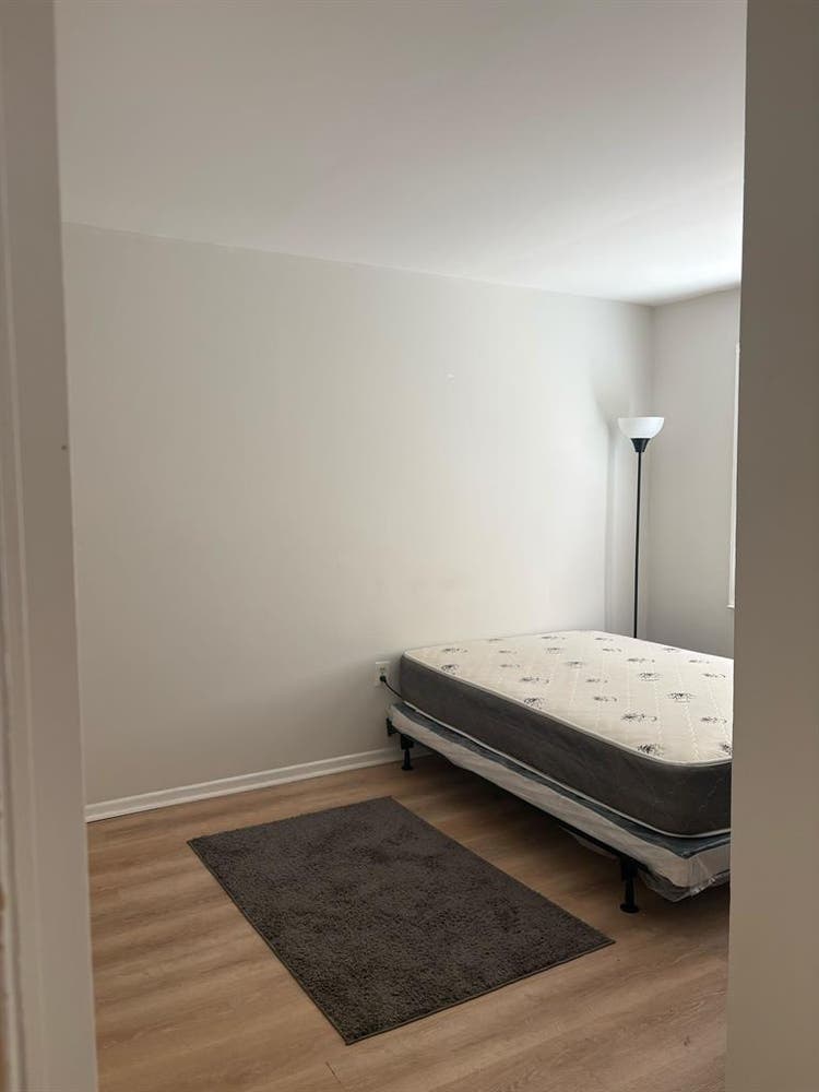 Room for Rent – Hyattsville MD