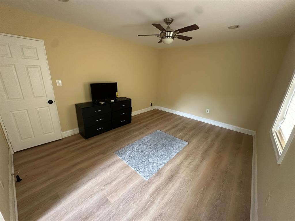 Private Room in Temple Hills