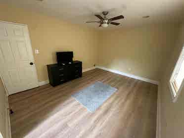 Private Room in Temple Hills