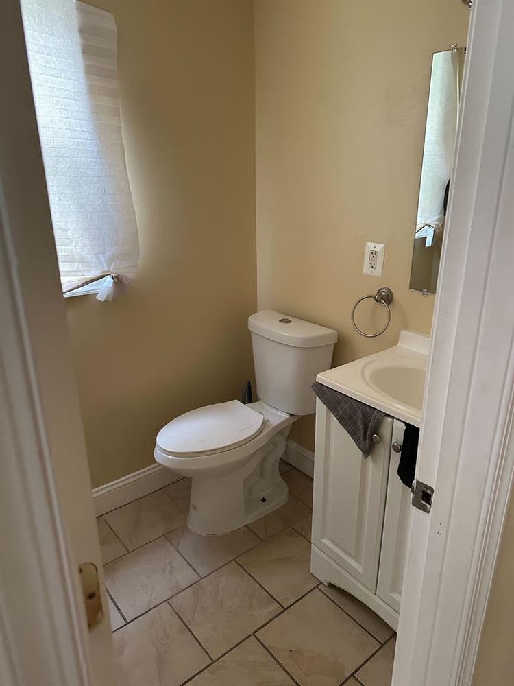 Private Room in Temple Hills