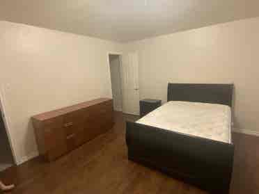 Furnished month to month lease