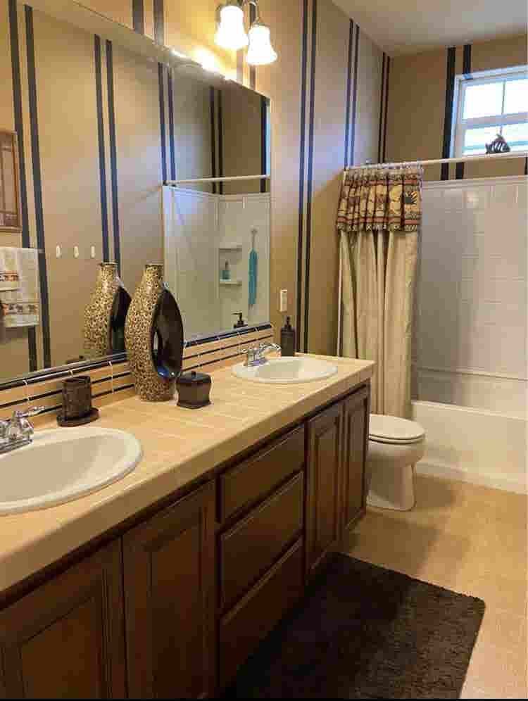 Roomate wanted
