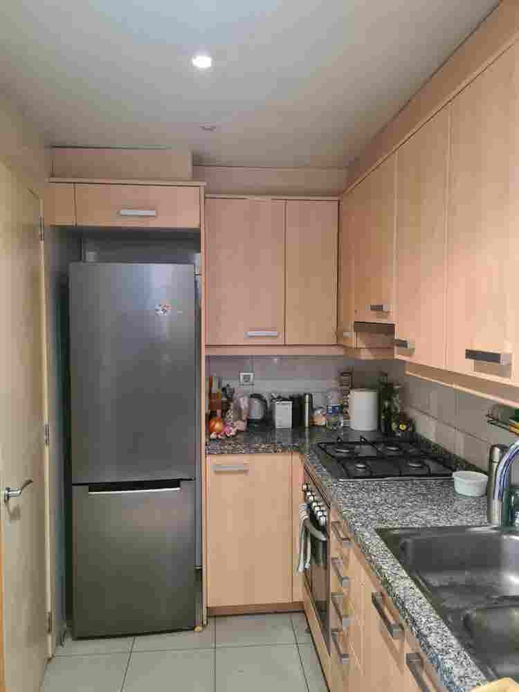 Room nearby Drassanes Metro (L3)