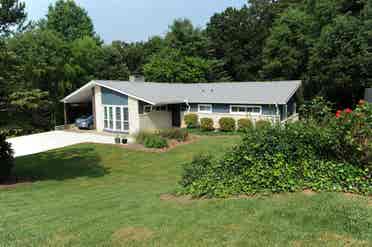 North Asheville private bedroom