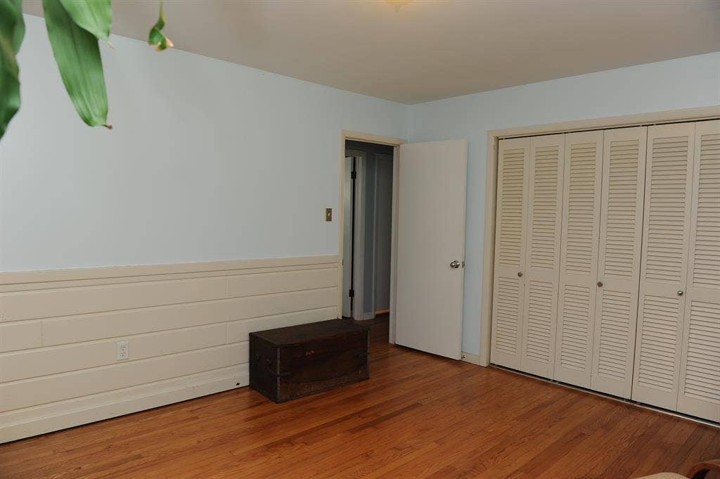 North Asheville private bedroom