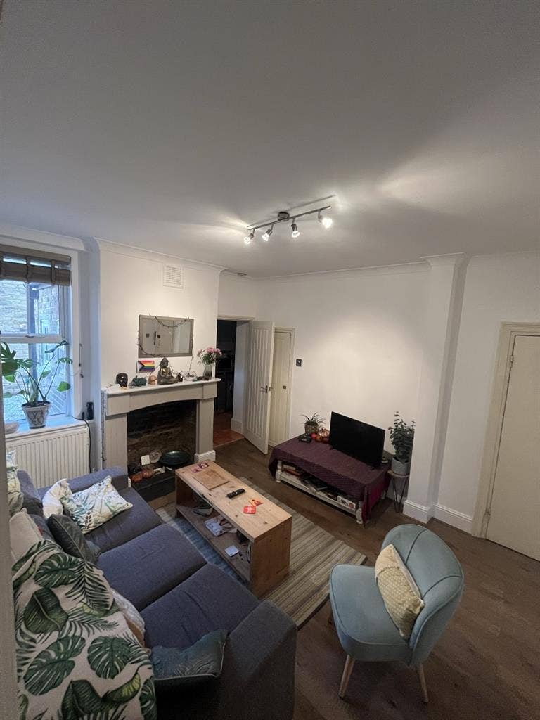 Double room sharing with 1 other