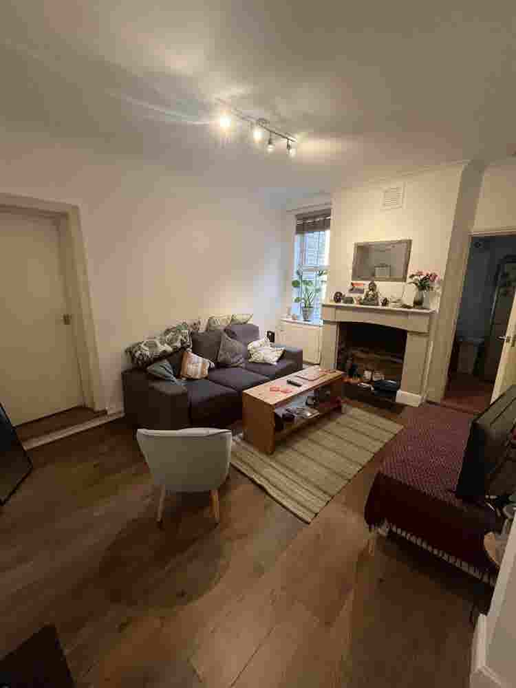Double room sharing with 1 other