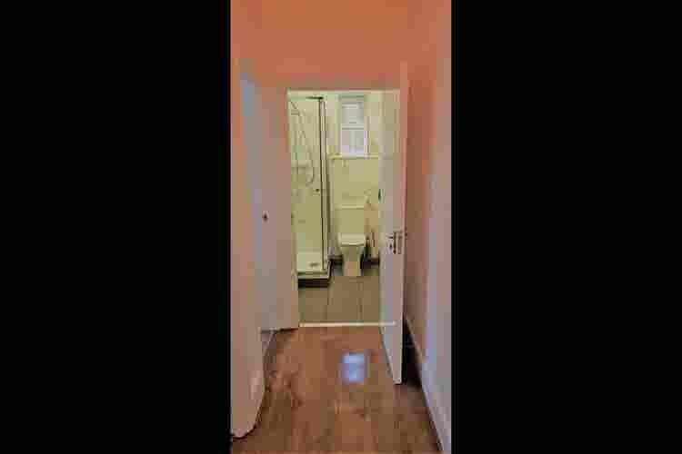 Double room sharing with 1 other