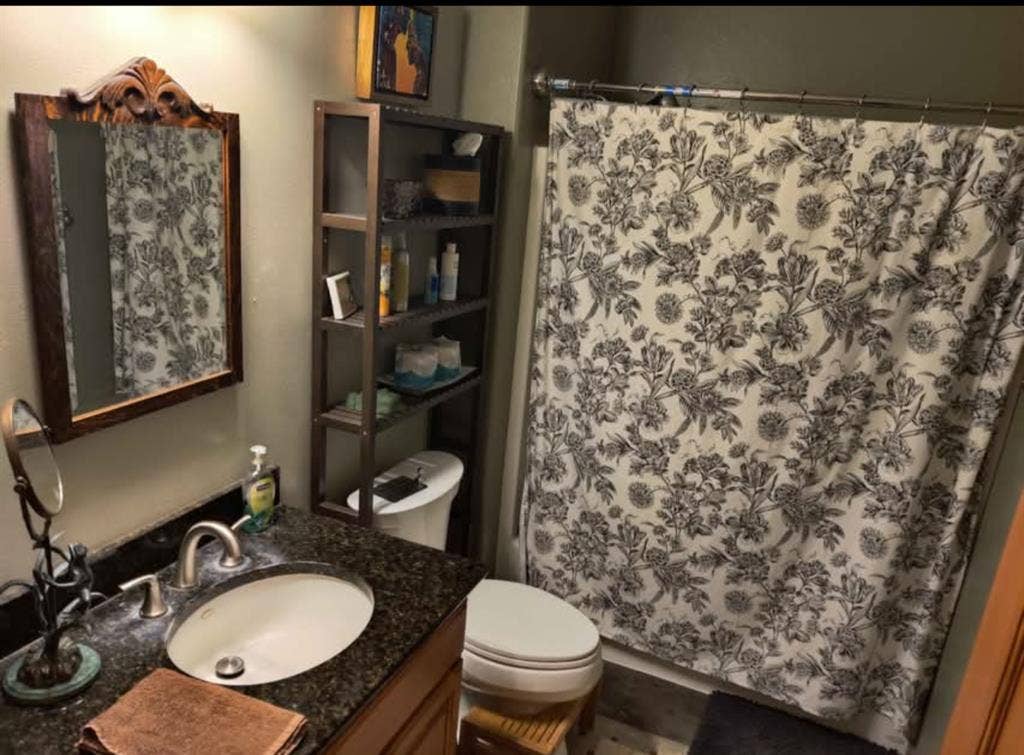 Room for rent on farm